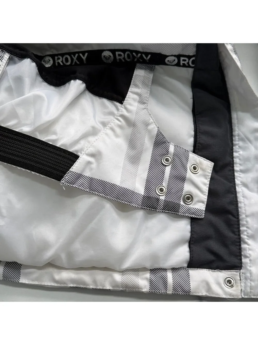 Roxy Ski Snowboarding White Black Grey Checkered Jacket Size Medium